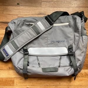 Patagonia MiniMass Commuter/Messenger/Laptop Bag